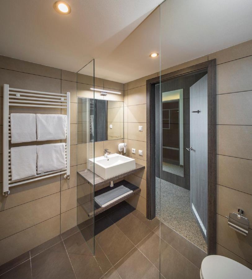 Myhotel Muenchen Олхинг Екстериор снимка